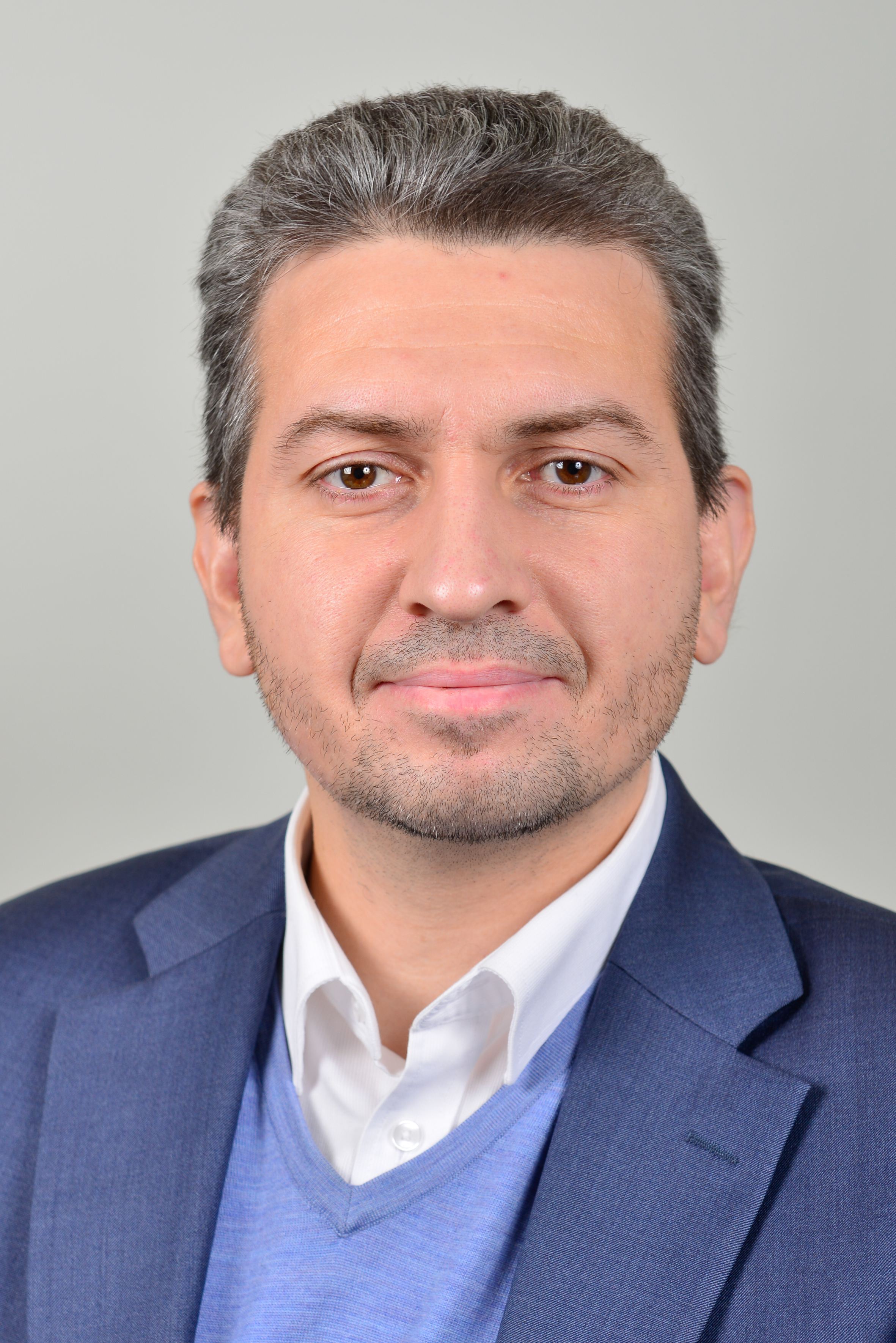 Александр Морозов